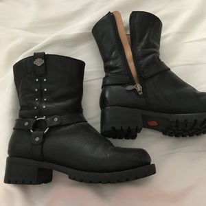 Women’s Harley Davidson boots size 9